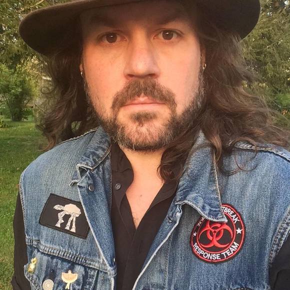 Meet your Posher, Benjamin - Picture 1 of 1